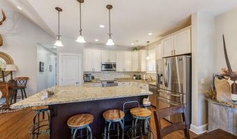 39 Downing Dr, Beaufort, SC 29907