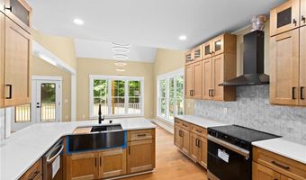 247 Essex Farm Rd, Advance, NC 27006