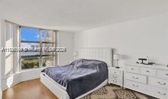 3400 NE 192nd St 1403, Aventura, FL 33180
