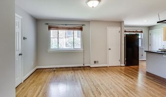 8617 LYNBROOK Dr, Bethesda, MD 20814