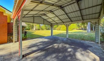 112 River Oaks Dr, Bainbridge, GA 39819