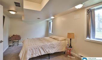 1635 E Emmaus Ave, Allentown, PA 18103