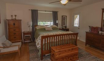 13207 Pinehurst Ave NE, Albuquerque, NM 87111