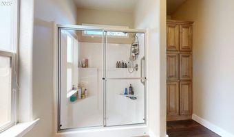 98129 E HOFFELDT Ln, Brookings, OR 97415
