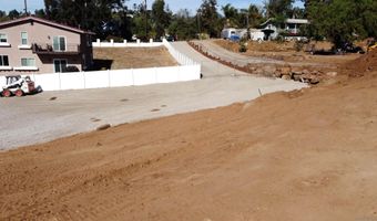 Echo Dr unit 46 46, La Mesa, CA 91941