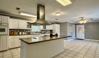 102 Club House Dr, Bald Knob, AR 72010