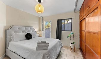 9586 Alto Dr, La Mesa, CA 91941