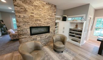 8765 Running Deer Ln SE, Alto, MI 49302