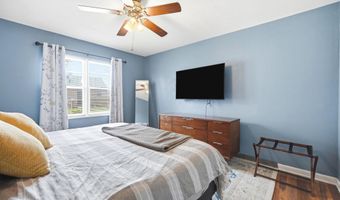 300 Lane 195 Crooked Lk, Angola, IN 46703