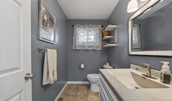 291 W Davis St, Bloomfield, IN 47424