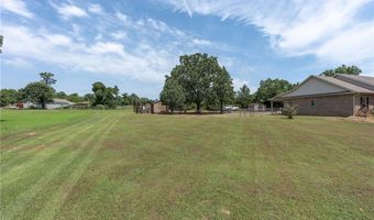 422 Hidden Oaks Rd, Alma, AR 72921