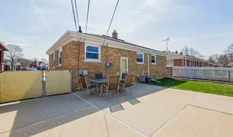 8634 Allen Rd, Allen Park, MI 48101