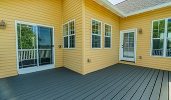 18266 S HOLLY Ln, Oregon City, OR 97045