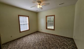 16427 Farm Road 2007, Aurora, MO 65605