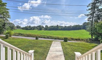 479 Deadmore SE St, Abingdon, VA 24210