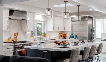 129 Santa Cruz Ave, Aptos, CA 95003