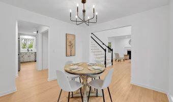 9 A Alice Dr, Burlington, CT 06013