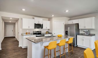 24 Maple Dr, Camden, SC 29020