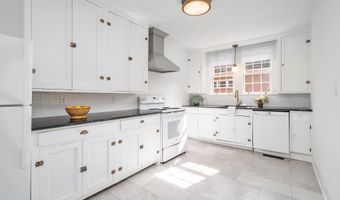 222 Newberry St NW, Aiken, SC 29801