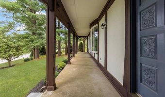 10 Abbott Valley View Dr, Cumberland, RI 02864