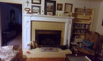 32 NE 6th St, Arab, AL 35016