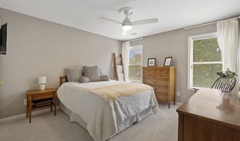 824 Port W Dr, Auburn, GA 30011