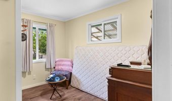 2115 Kaupakalua Rd, Haiku, HI 96708