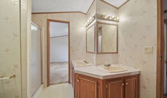 35 Winchester, Addison, MI 49220