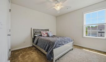 160 PONDS EDGE Dr, Felton, DE 19943