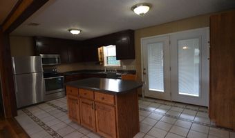 1119 Terry Cir, Albertville, AL 35951