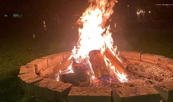 55 Minnow Ln, Alderson, WV 24901