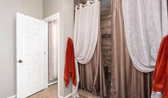 378 LAKEVIEW Cir, Alpine, AL 35014