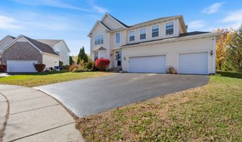 9 Lake Plumleigh Ct, Algonquin, IL 60102