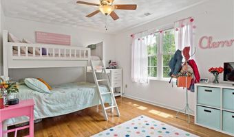 7 Mountain Laurel Dr, Coventry, RI 02816