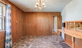 204 Igoe Ave, Anton, TX 79313