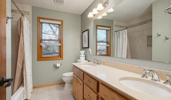 13800 Elkhart Rd, Apple Valley, MN 55124