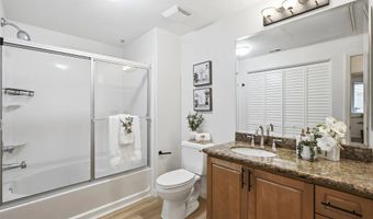 3887 Pell Pl 325, San Diego, CA 92130