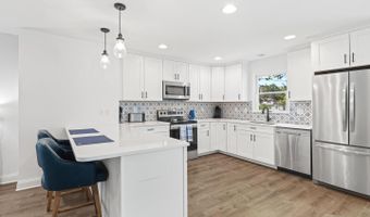 327 OAKWOOD St, Bethany Beach, DE 19930