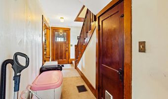 157 Riverside Dr, Augusta, ME 04330