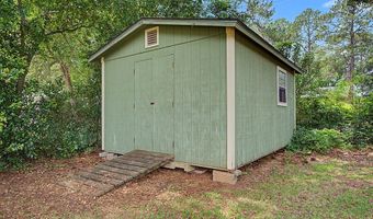 2012 Lakeridge Dr, Albany, GA 31707