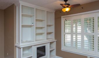 612 610 W Grand Ave, Artesia, NM 88210