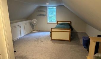 6 Whitetail Ln, Chester, NH 03036