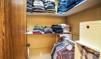 2410 Quail Run Blvd, Aberdeen, SD 57401