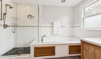 405 10th Ave, Belmar, NJ 07719