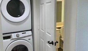3054 Ala Poha Pl 1003, Honolulu, HI 96818