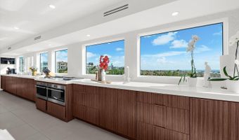 811 N SHORE Dr, Anna Maria, FL 34216