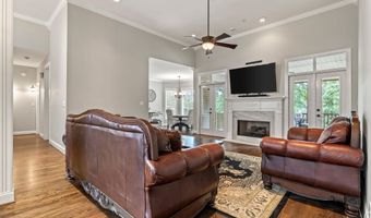 100 LANE PARK Dr, Alabaster, AL 35114