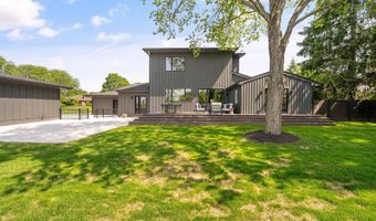 2777 Donna Dr, Columbus, OH 43220