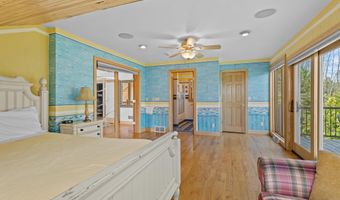 E7379 WASHINGTON Road, Algoma, WI 54201