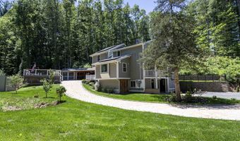 50 Chidsey Rd, Avon, CT 06001